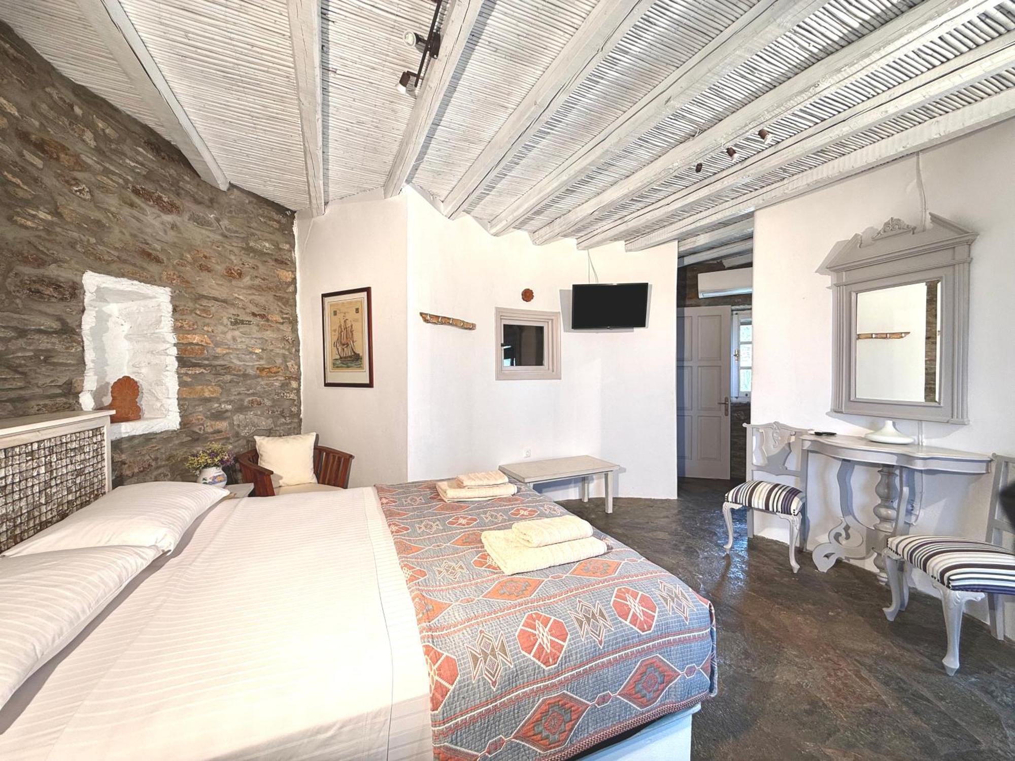 Villa The Stone Windmill à Koundouros Extérieur photo